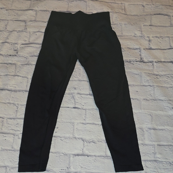 NWOT HALARA Seamless Flow High Waisted Butt Lifting Yoga Leggings - Picture 1 of 7